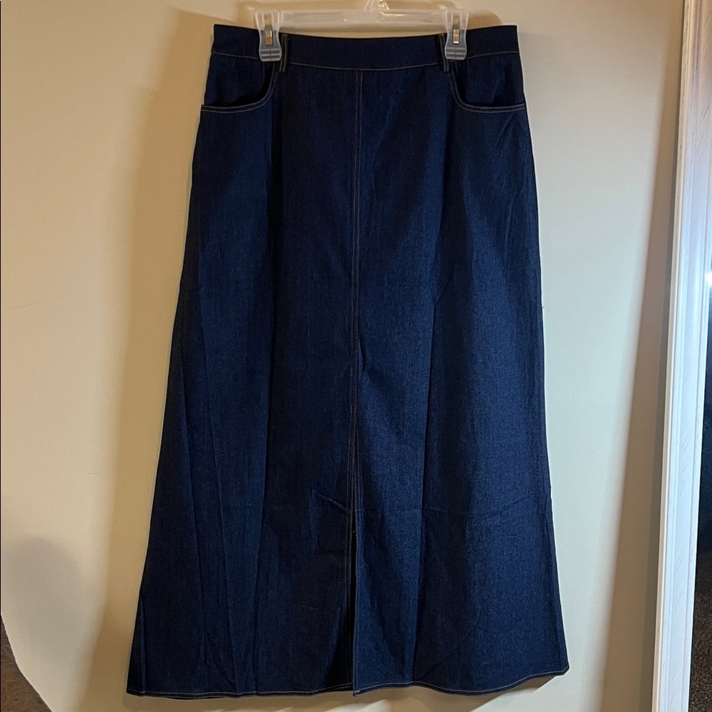 Uoozee Dark Denim Skirt with Front Slit